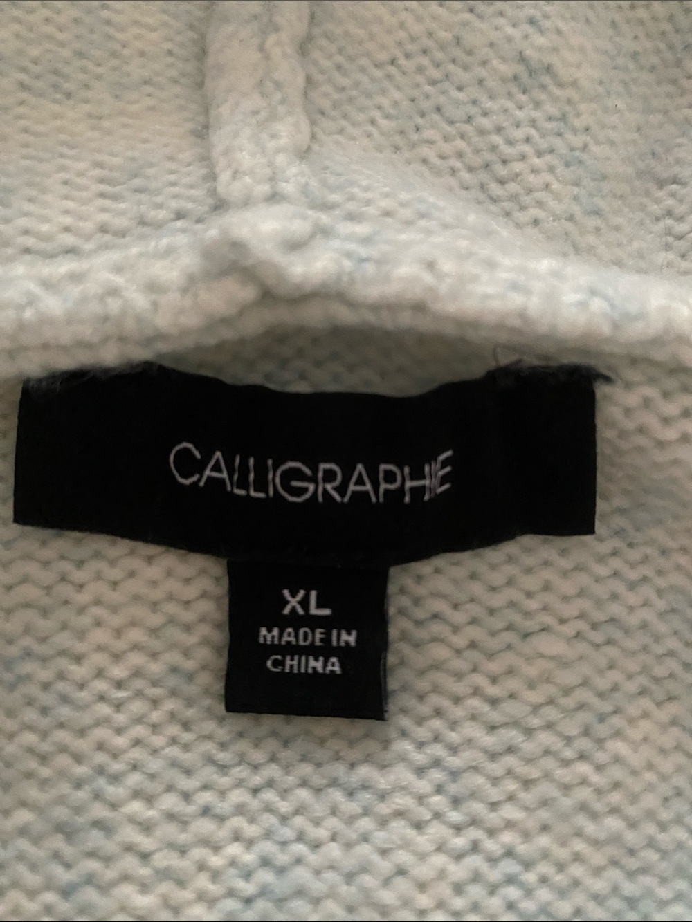CALLIGRAPHE Cozy Cable Knit Hoodie Sweater. Size XL - Picture 8 of 13